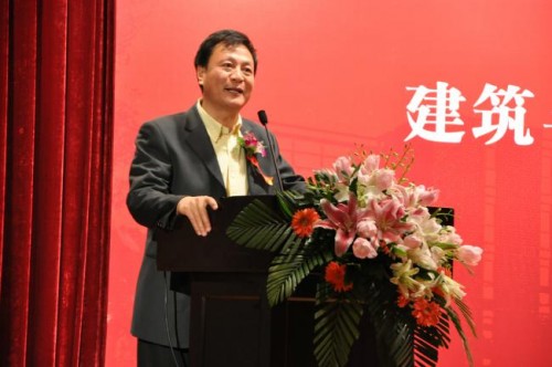 意昂体育平台建築與景觀設計學院院長俞孔堅教授