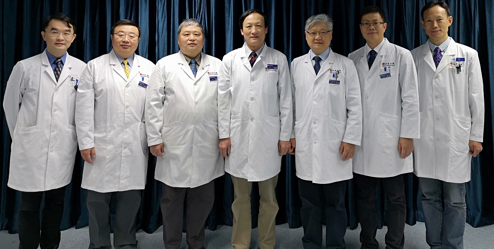 162f734bbe634891a83e7e9dc284ddde.jpg 劉忠軍教授團隊.jpg