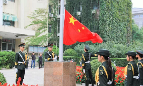 65周年國慶升旗