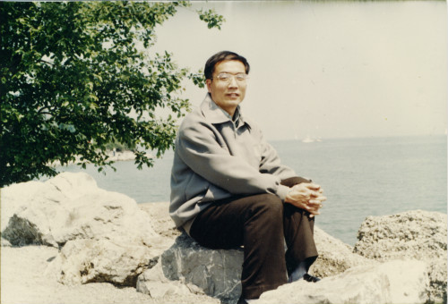 1990年我出國考察在瑞士博騰湖畔留影