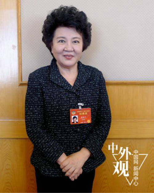 國務院僑務辦公室主任裘援平接受中國網記者專訪。中國網 李智/攝