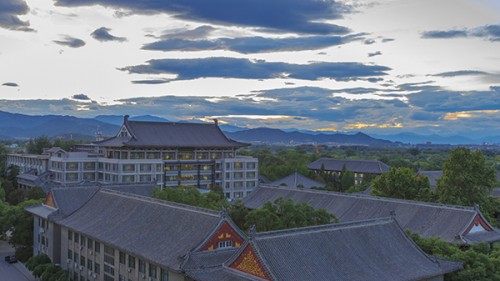 暮靄沉沉