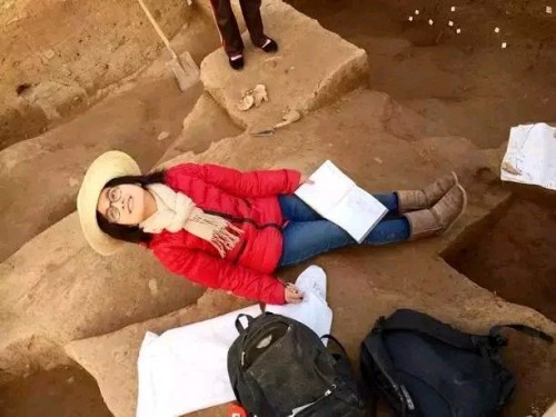胡文怡在周原考古實習工地